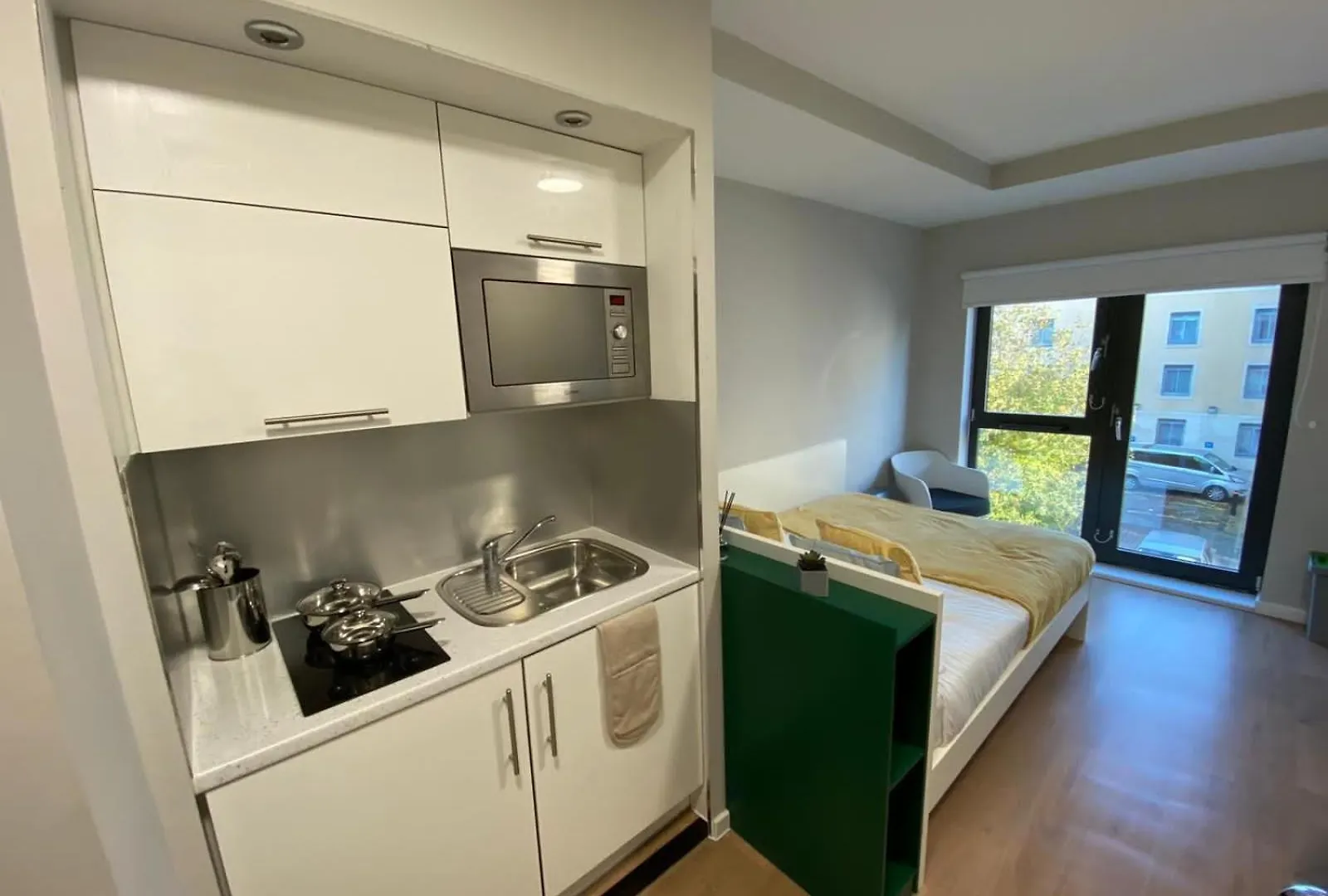 Conveniently Situated Studio Rooms At The Depot In Bath Apartment