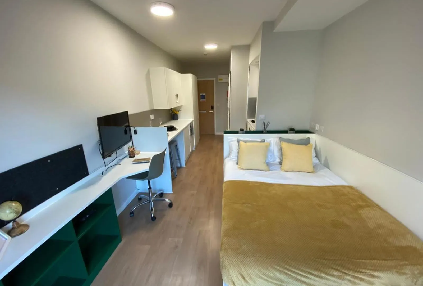 Conveniently Situated Studio Rooms At The Depot In Bath