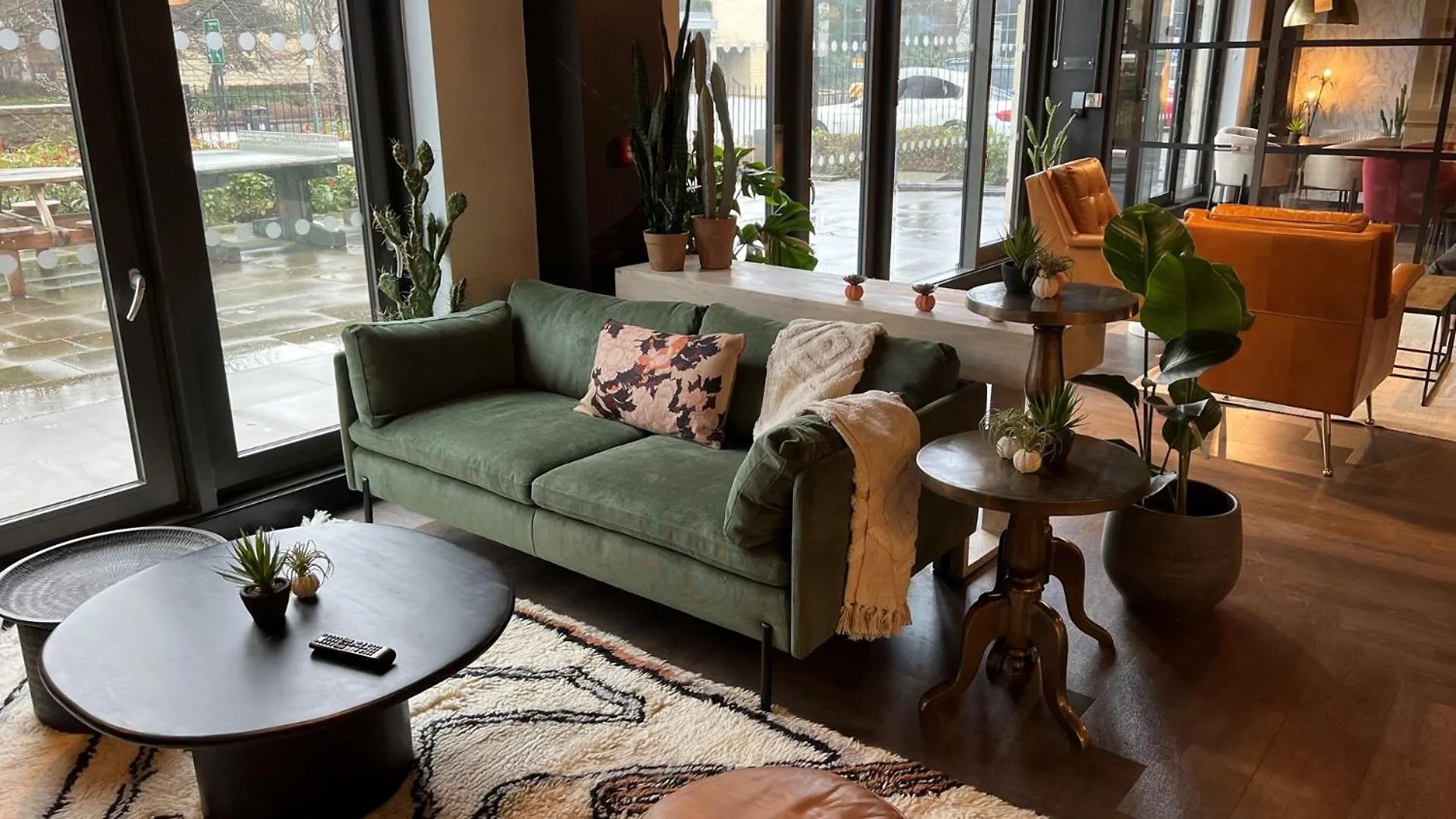 Apartment Conveniently Situated Studio Rooms At The Depot In Bath